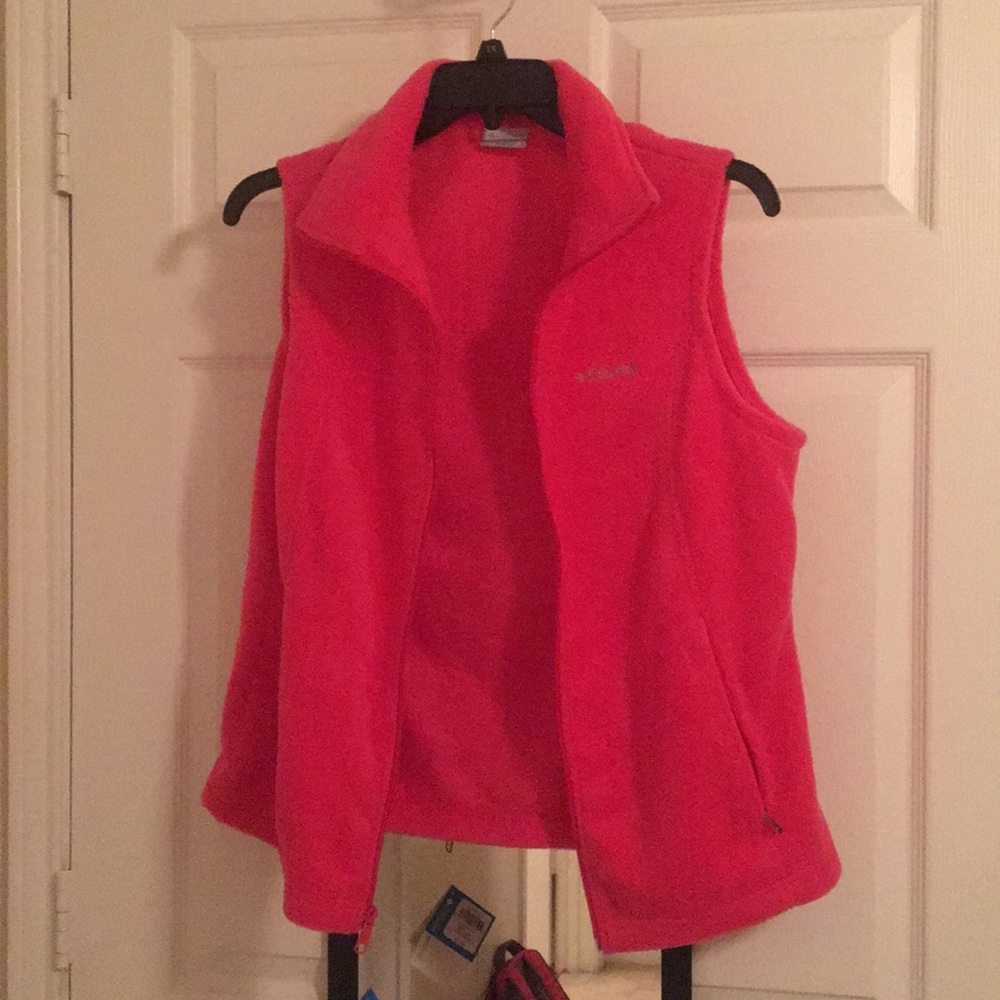 NWT Columbia Vest